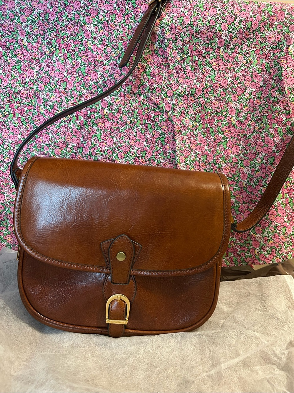 Time Resistance “Woman in Love” saddle crossbody